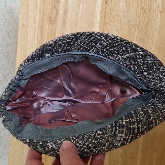 Ladies Vtg. Sherlock Holmes style hat - Picture 6 of 9